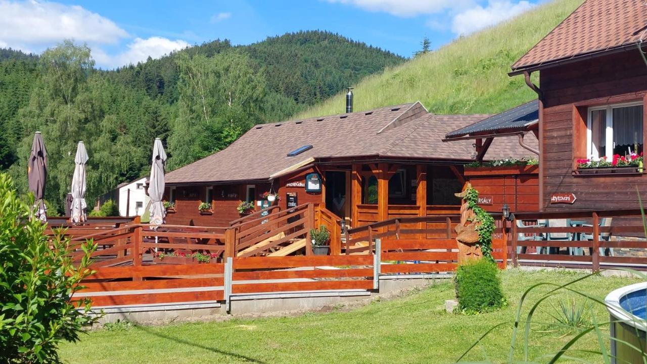 U Vesele Lisky Hotel Hutisko Exterior foto