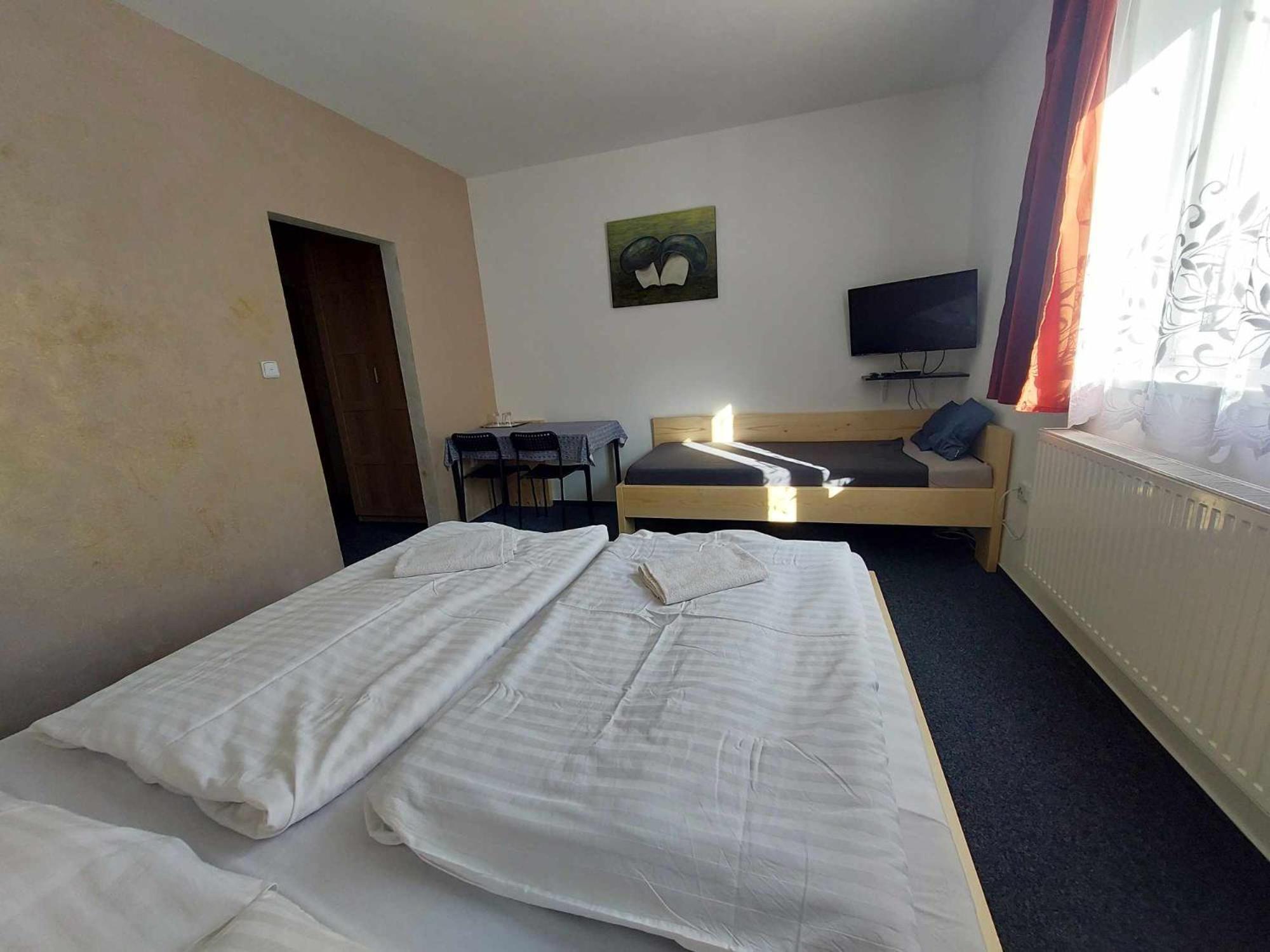 U Vesele Lisky Hotel Hutisko Exterior foto